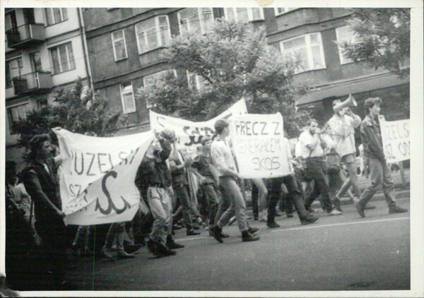 Demonstracja 22 VI 1989. Fot. OA IPN Pń