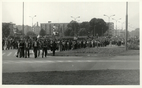 1 VIII 1981 r. - demonstracja w Pile zorganizowana przez ZR "S"